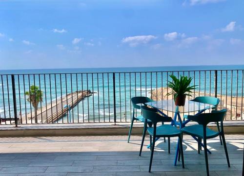 Beach Place Apartments