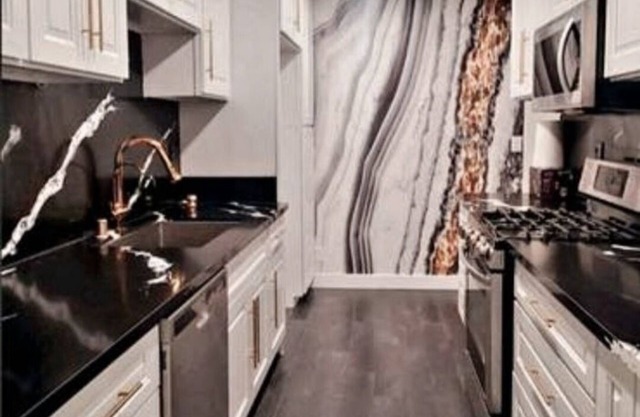 Beach Pools Comfort: Private Room + Bath Prime LA Location