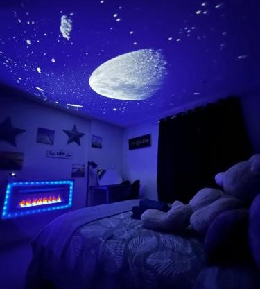 Beach Side APT with Home Cinema