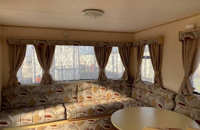 Beach Vibes - Silver Beach - Basic