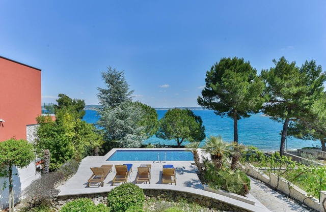 Beachfront Villa Mediterranea with pool