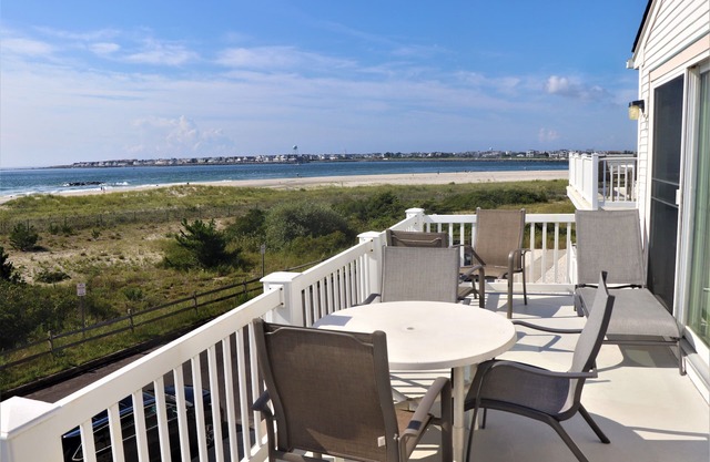 Beachfront with Inlet and Avalon Skyline Views! Clean, Comfortable & Convenient!