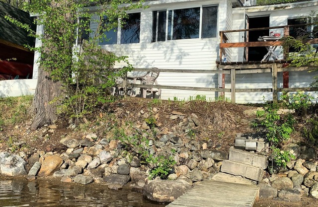 Bear Creek Lodge, Lakeside Cottage