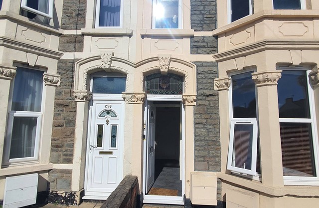 Beautiful 1 bed apartment 10minutes walk from Fishponds high street