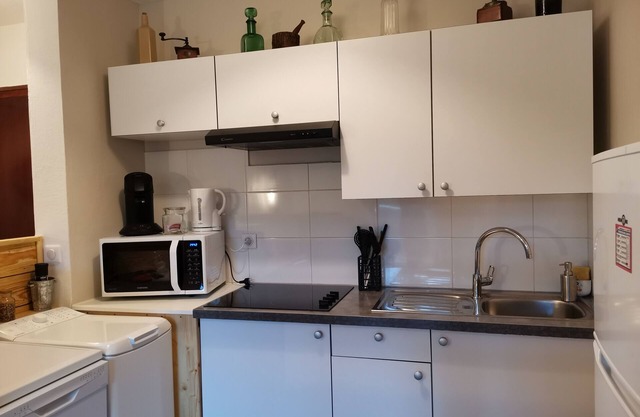 Beautiful 1 bedroom with pool, tennis and terrace - Dodo et Tartine