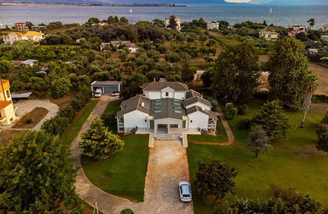 Beautiful 3-Bed Villa in Preveza