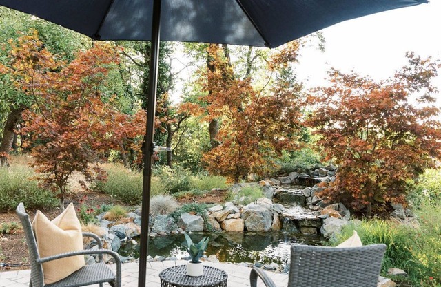 Beautiful 3 Bedroom Home, 5 Minutes To Downtown Nevada City!