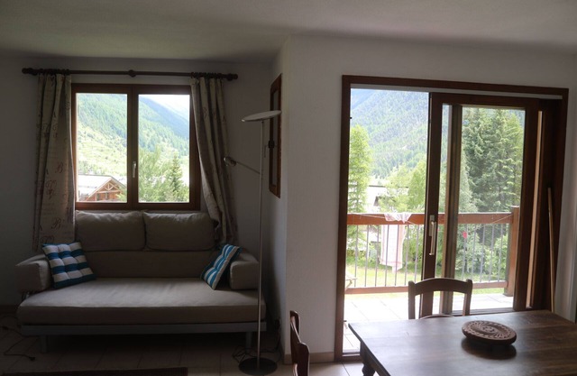 Beautiful 3-room apartment in the heart of the Queyras regional nature park, in Ceillac