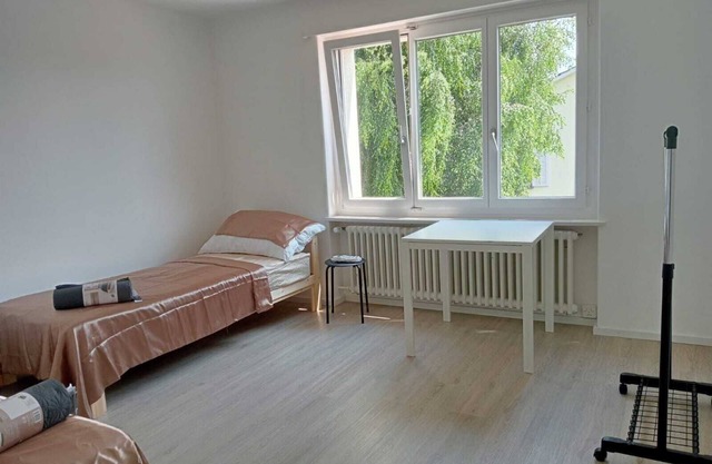 Beautiful 5-room apartment with 6 beds - only 15 minutes from Zurich & free parking