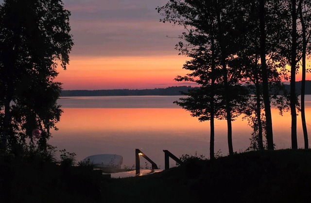 Beautiful 6 bedroom 3 bath lake front home with view of Lake Nokomis!