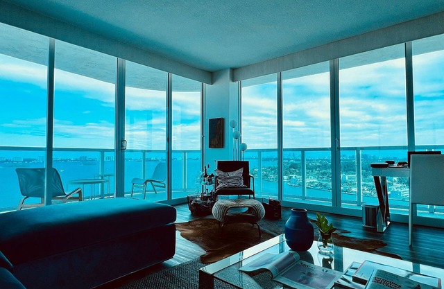 Beautiful apartment with perfect View - North Bay Village