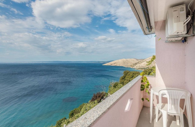 Beautiful apartment in Stara Baska 1