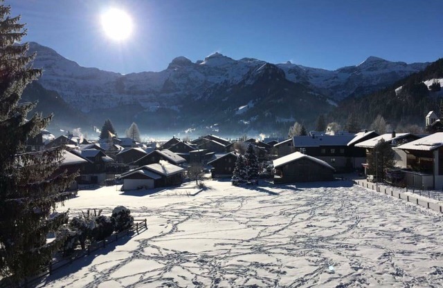 Beautiful apartment for 5 guests with WIFI and balcony