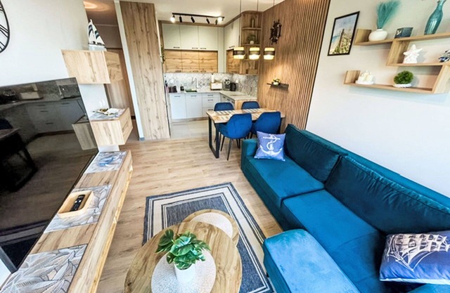 Beautiful apartment for 4 guests with hot tub, pool, WIFI, TV, balcony and parking