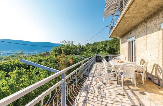 Beautiful apartment in Bribir with WiFi