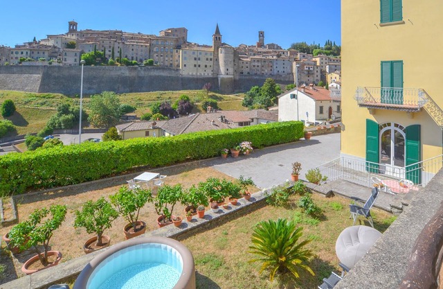 Beautiful apartment in Anghiari with WiFi
