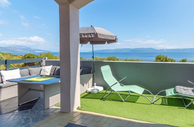 Beautiful apartment in Labin with WiFi