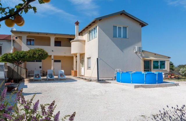 Beautiful apartment in Pula