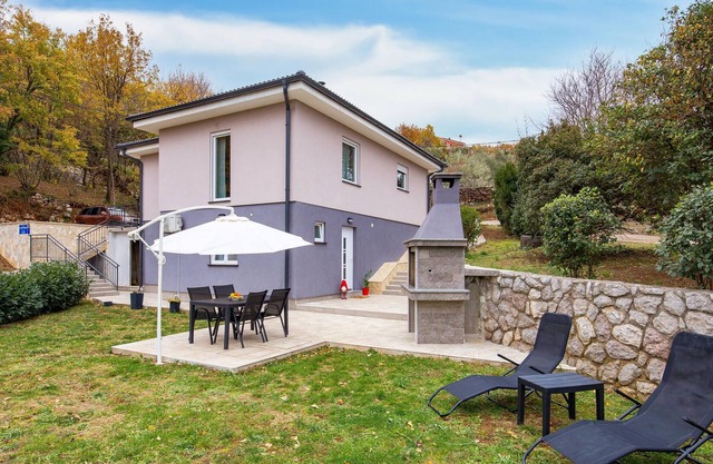 Beautiful apartment surrounded by quiet nature.