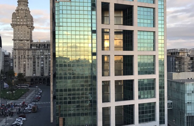 Beautiful apartment in the historic center and overlooking the river