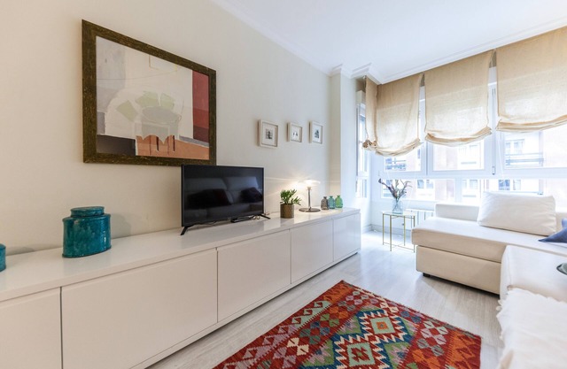 Beautiful apartment with garage in downtown Gijón, 100 meters from San Lorenzo beach