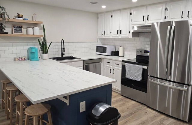 Beautiful, bright, private basement suite. Cozy home away from home!