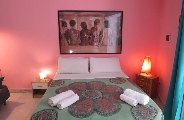 Beautiful city-centre room in ugly building