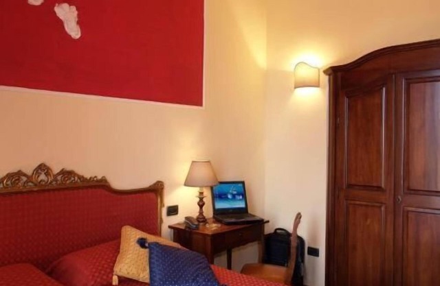 Beautiful Double Room in Montecatini Terme