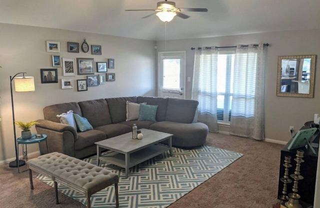 Beautiful ENTIRE home-NRG, Med Center & Downtown