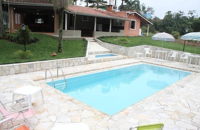 Beautiful farmhouse in Jarinu - leisure, comfort and warmth (1.5 km from city center)