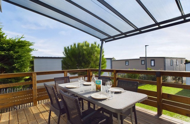 Beautiful Chalet for 4 people - Heated pool access