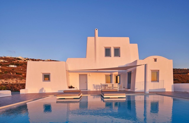 Beautiful Home in Santorini with Private Pool and Sea View