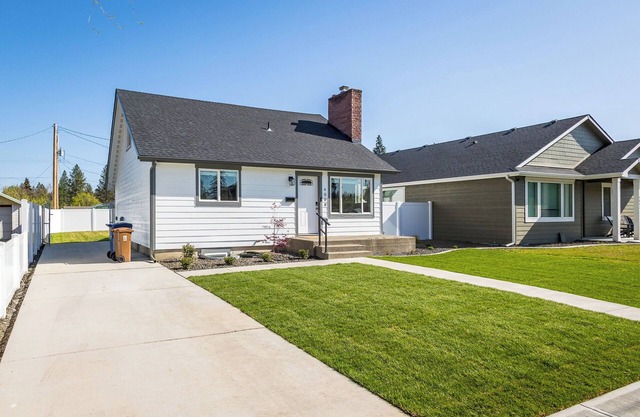 Beautiful home, great location