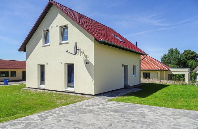Beautiful home in Boiensdorf with WiFi