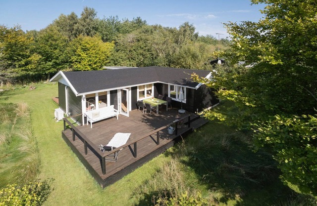 Beautiful home in Jægerspris with WiFi