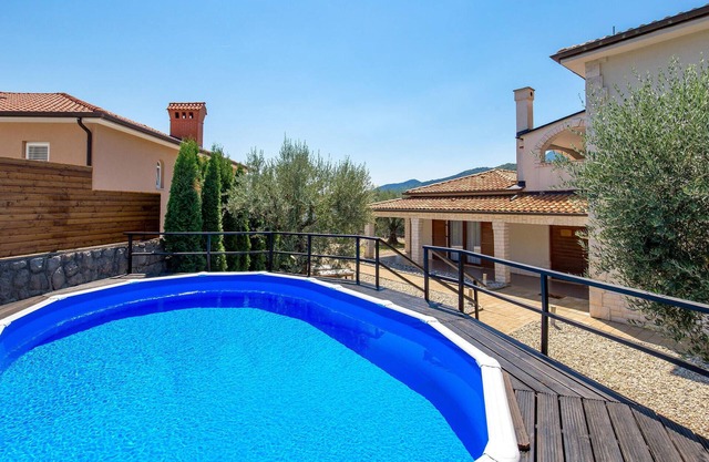 Beautiful home in Veprinac with WiFi