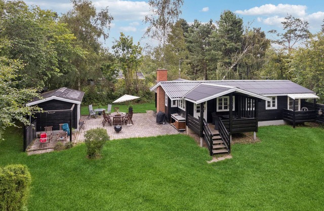 Beautiful home in Vig with WiFi