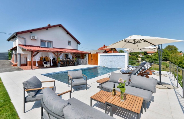 Beautiful home in Vrtlinovec with sauna