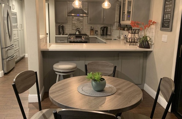 Beautiful home located in the Central Coast! Minutes from the Beach & Wineries!