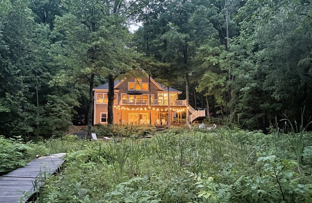 Beautiful Home on Benway Lake!