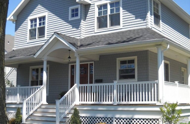 Beautiful house in the best beach town!
