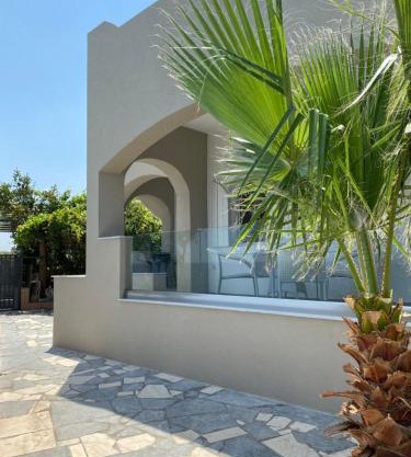 Beautiful House in Front of the Sea