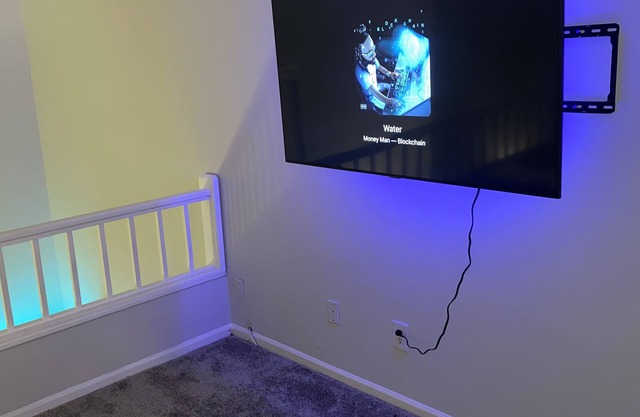 Beautiful Loft with fun amenities, also close to Stone Mountain.