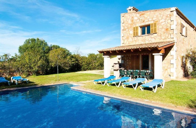 Beautiful Majorcan Country House Son Mas with Private Pool & Free Wi-Fi