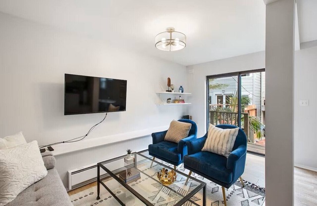 Beautiful Noe Valley 2BR Cottage - San Francisco Life Real Estate