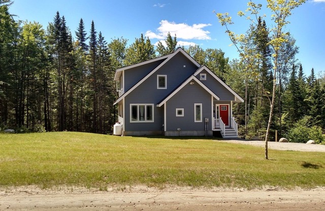 Beautiful Private Mountain Home 5 Bedroom.