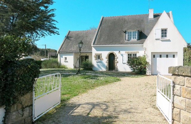 Beautiful private villa for 9 people with WIFI, TV, terrace and pets allowed