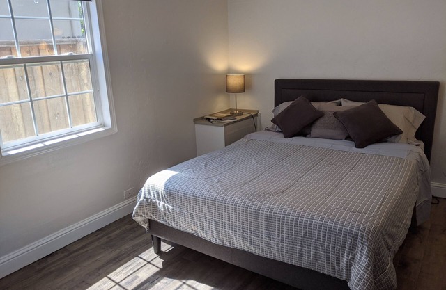 Beautiful quite studio, 100% private