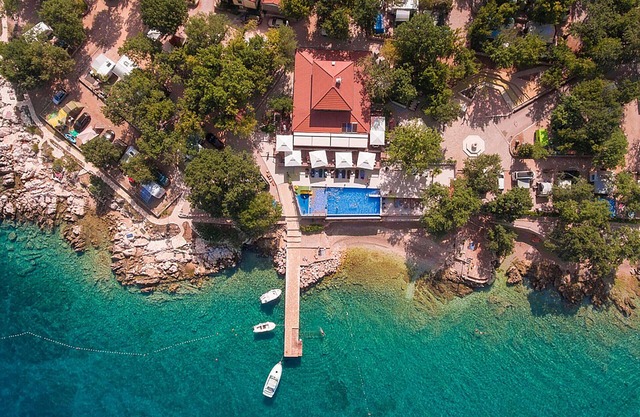 Beautiful (sta)caravan in Glavotok