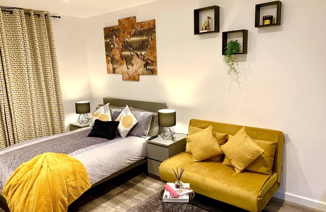 Beautiful Studio apartment in a house close to the Station